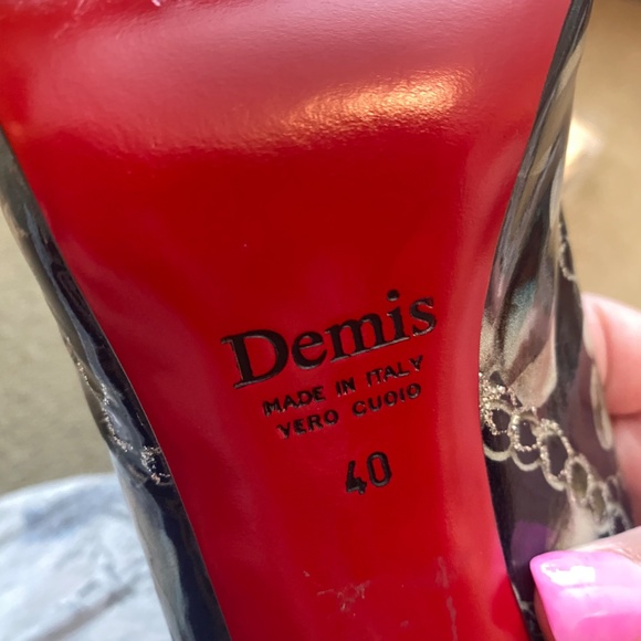 Demis Pumps Made In Italy, Gently Used (Only Worn Once) - Picture 4 of 6
